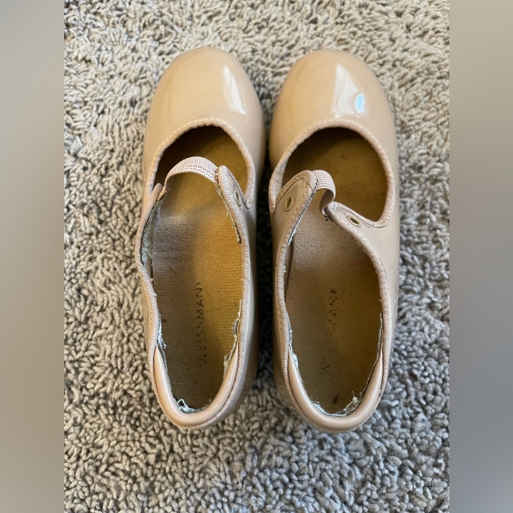 Weissman tan tap shoes